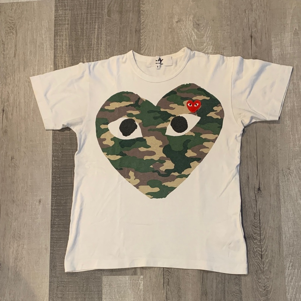 Comme des Garcons PLAY White Tee with Camo Heart